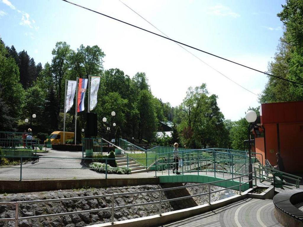 Guesthouse Edelnice Gornja Trepca Exterior photo